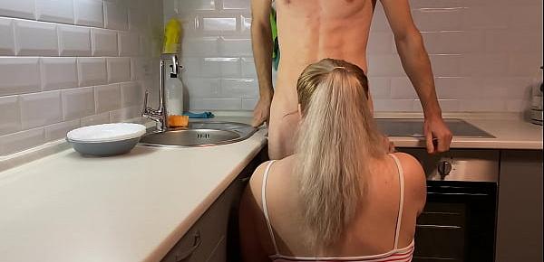  Fucking my hot step sister in kitchen when washing dishes